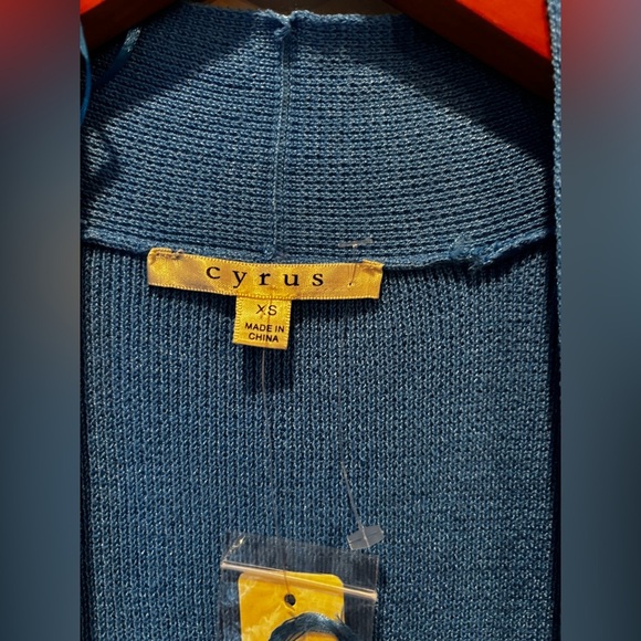 Cyrus Blue Sleeveless Tank Top Minimalist Design beach summer cottage core XS - Picture 3 of 12